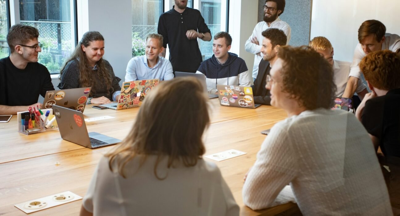 La Supervision en Coaching de Groupe : Maximiser l’Impact à Travers la Collaboration