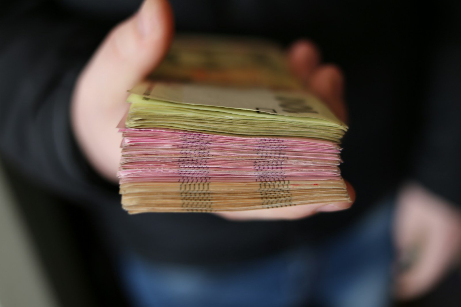 banknotes revenus