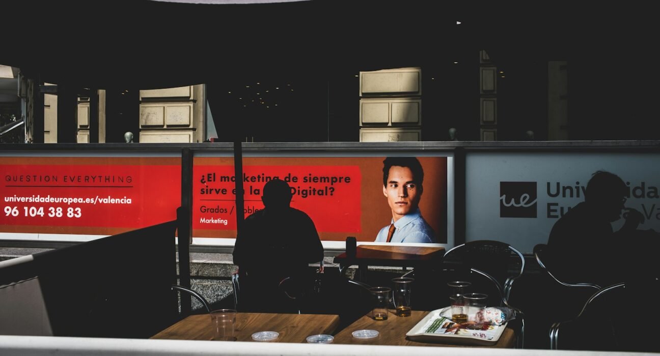 RÉDIGER DES PUBLICITÉS QUI ATTIRENT L’ATTENTION